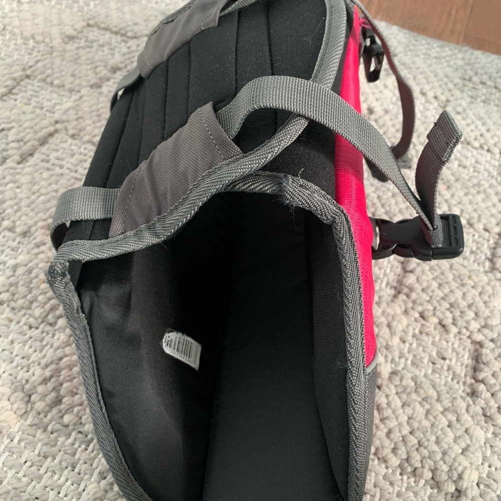 Dog Life Jacket - Picture 4 of 6